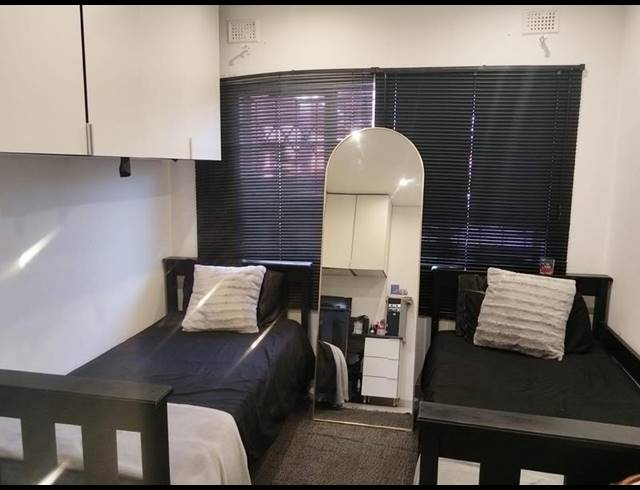 2 BEDROOM APARTMENT FOR SALE IN BRACKENHAM